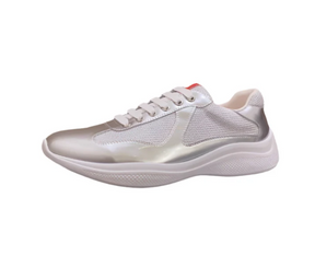 Cups Sneaker